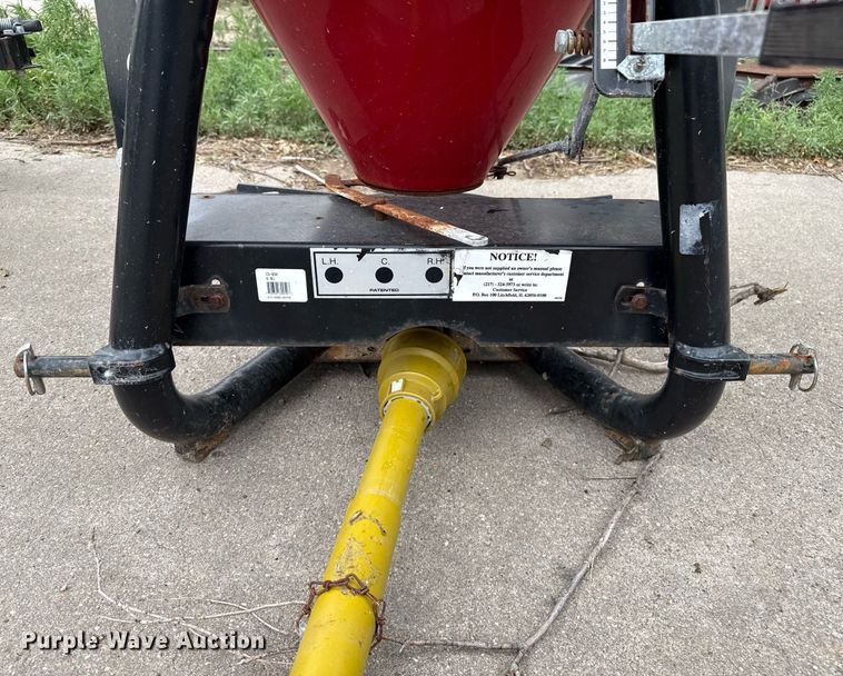 image for item DZ8574 Three point spreader