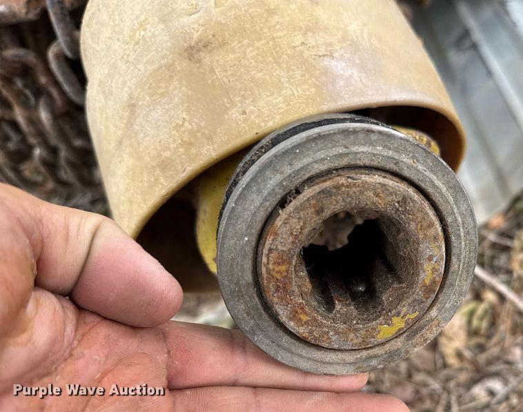 image for item DZ8576 Bush Hog 306 rotary mower