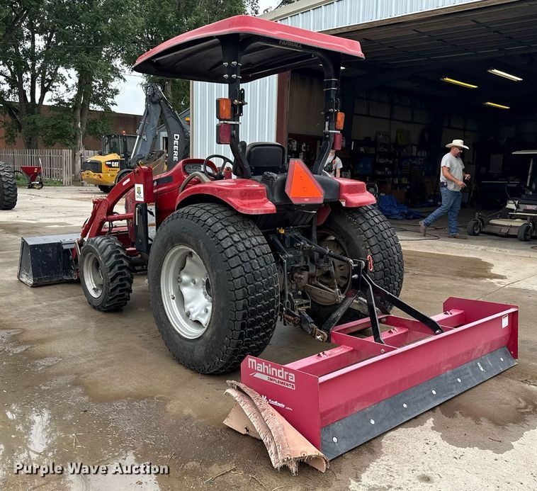 image for item DZ8577 2006 Case IH DX45 MFWD tractor