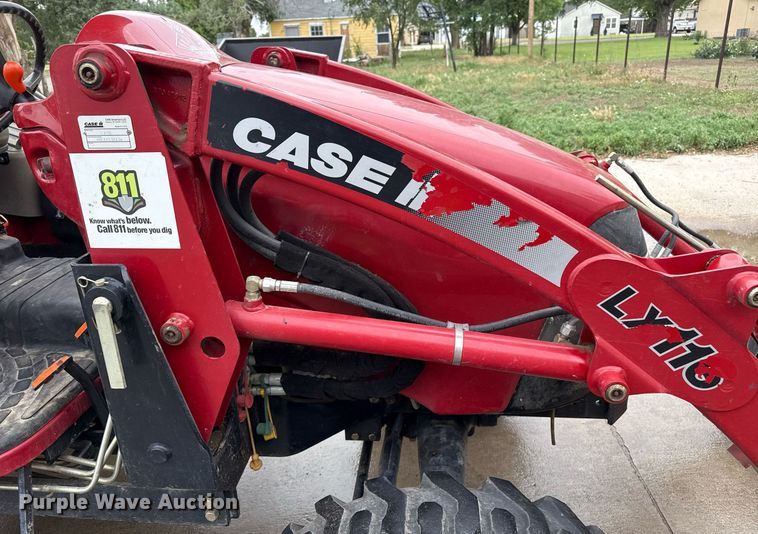 image for item DZ8577 2006 Case IH DX45 MFWD tractor