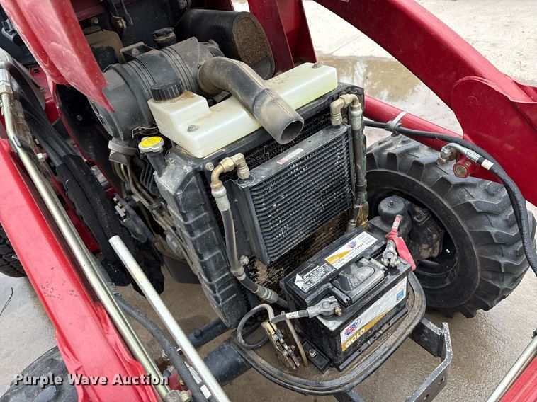 image for item DZ8577 2006 Case IH DX45 MFWD tractor