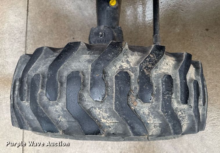 image for item DZ8577 2006 Case IH DX45 MFWD tractor