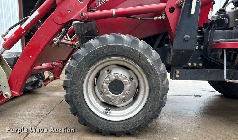 image for item DZ8577 2006 Case IH DX45 MFWD tractor