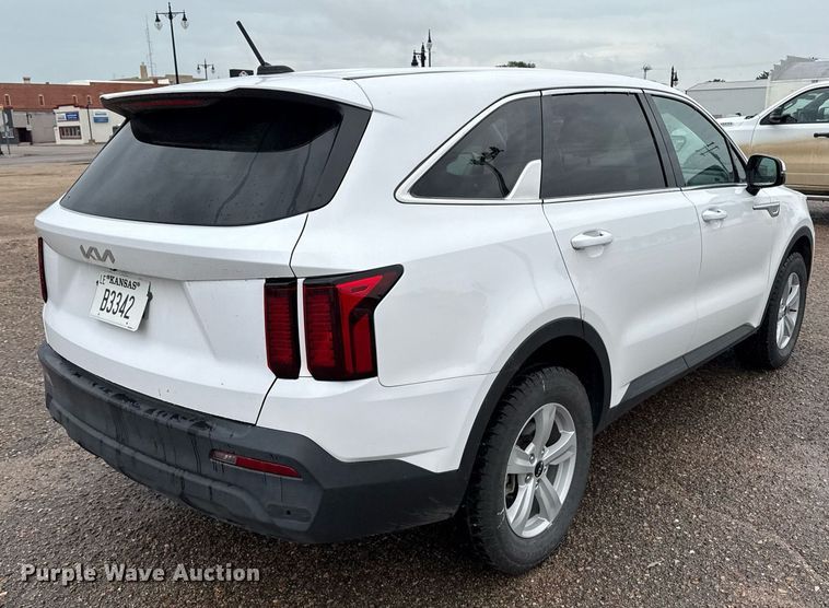 image for item DZ8578 2022 Kia Sorento SUV