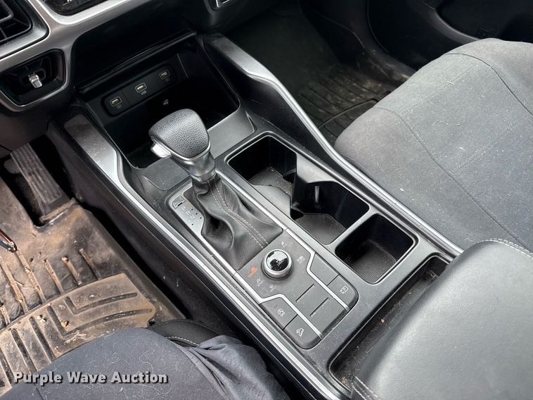 image for item DZ8578 2022 Kia Sorento SUV