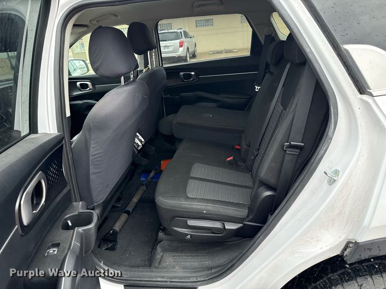 image for item DZ8578 2022 Kia Sorento SUV