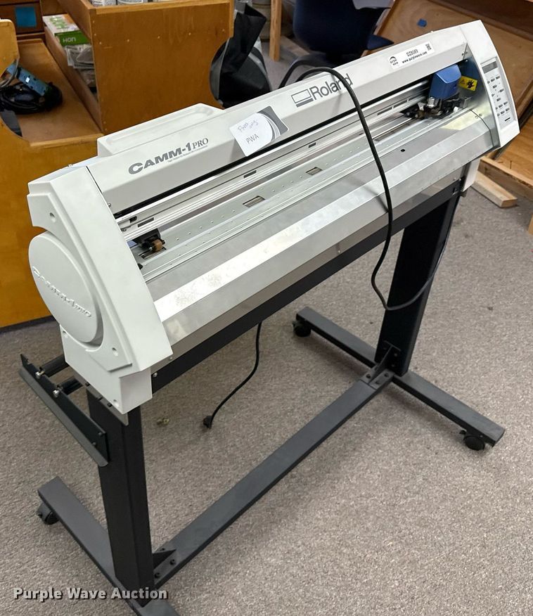 image for item DZ8589 Roland Camm-1 Pro sign maker