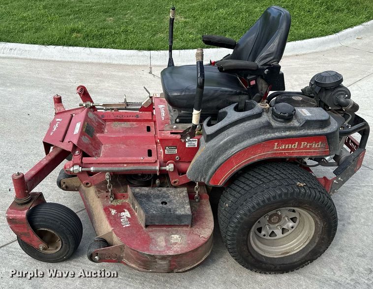 image for item DZ8590 2011 Land Pride ZT60i ZTR lawn mower