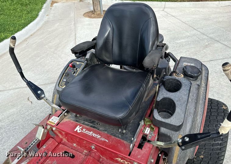 image for item DZ8590 2011 Land Pride ZT60i ZTR lawn mower