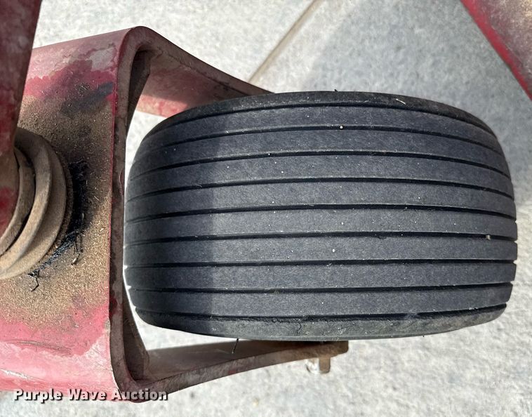 image for item DZ8590 2011 Land Pride ZT60i ZTR lawn mower