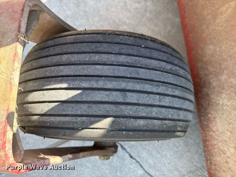 image for item DZ8594 Land Pride ZT60i ZTR lawn mower