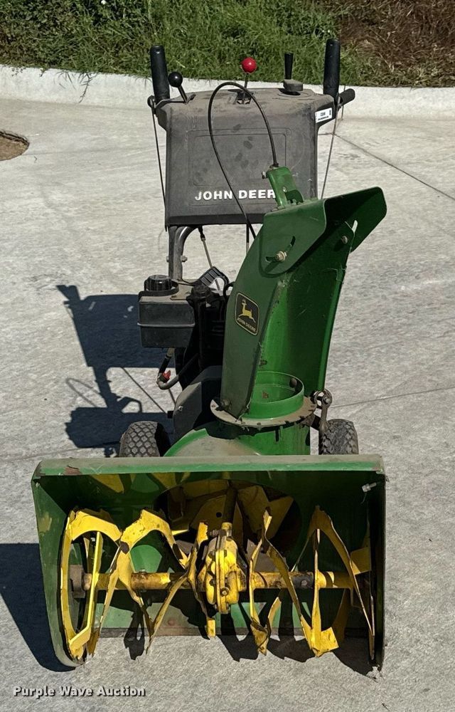 image for item DZ8596 (2) John Deere TRS 24 snow blowers