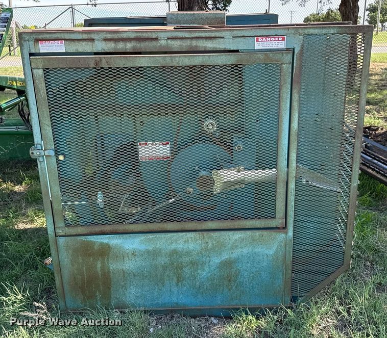 image for item DZ8598 (2) Master Pitching Machine Inc. pitching machines