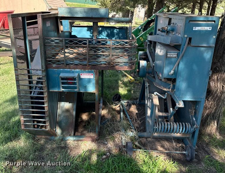 image for item DZ8598 (2) Master Pitching Machine Inc. pitching machines