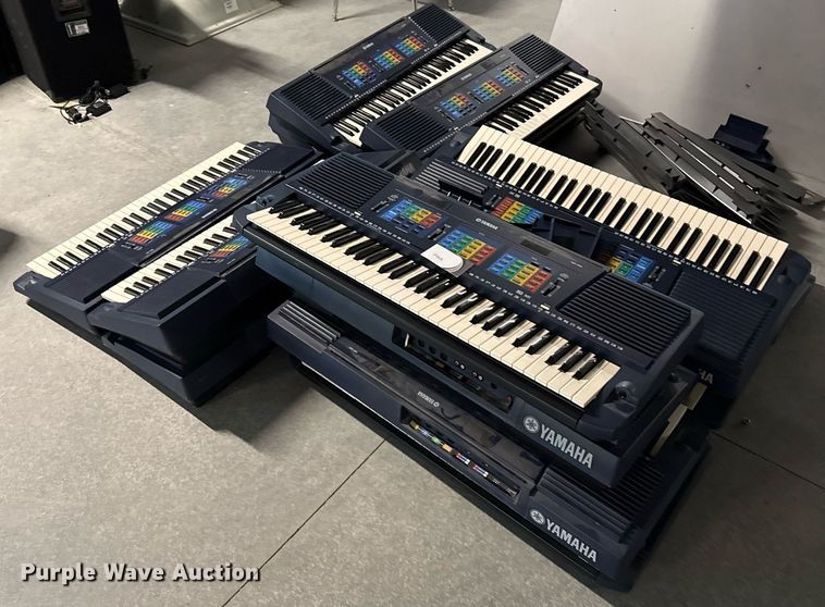 image for item DZ8600 (44) Yamaha keyboards