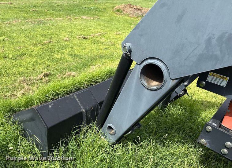 image for item DZ8611 1991 Agco Allis 7600 tractor