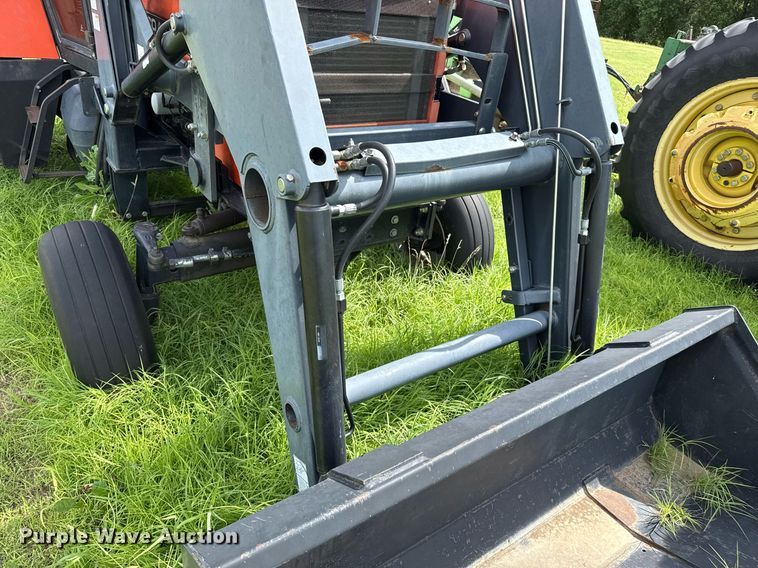 image for item DZ8611 1991 Agco Allis 7600 tractor