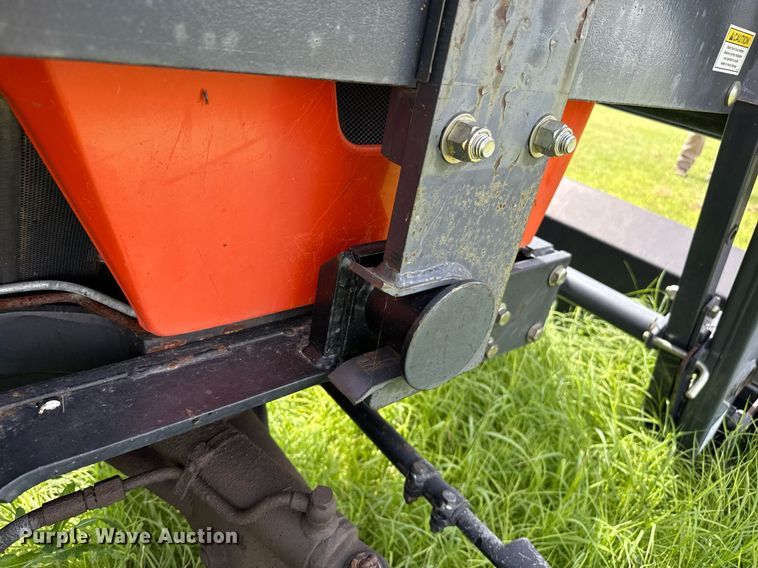 image for item DZ8611 1991 Agco Allis 7600 tractor