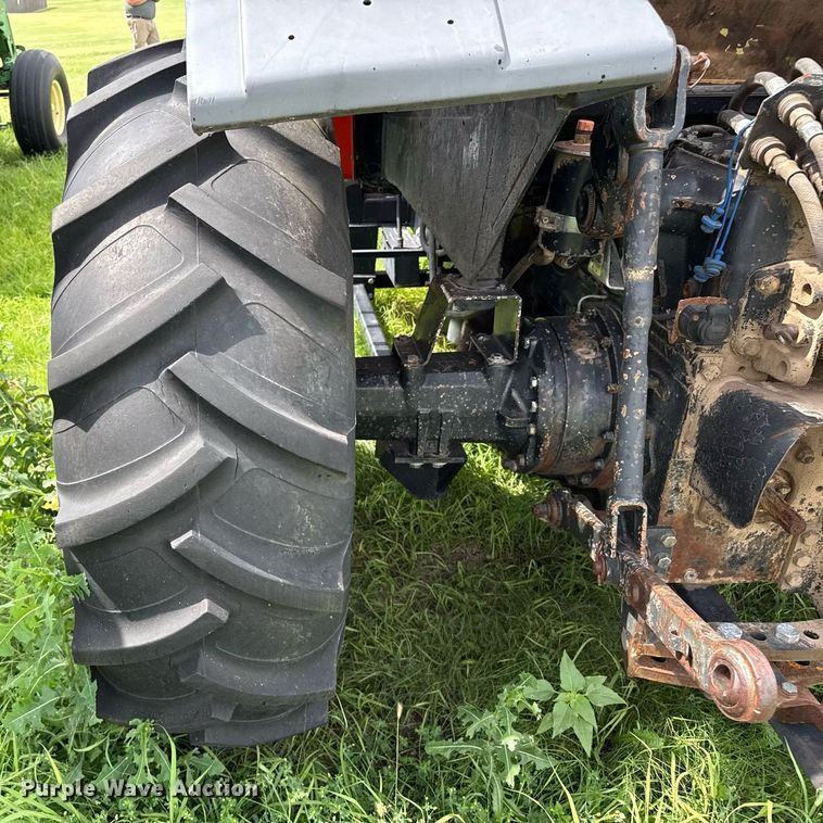 image for item DZ8611 1991 Agco Allis 7600 tractor