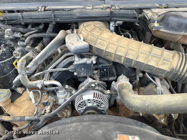 image for item DZ8614 2005 Ford F550 rescue vehicle