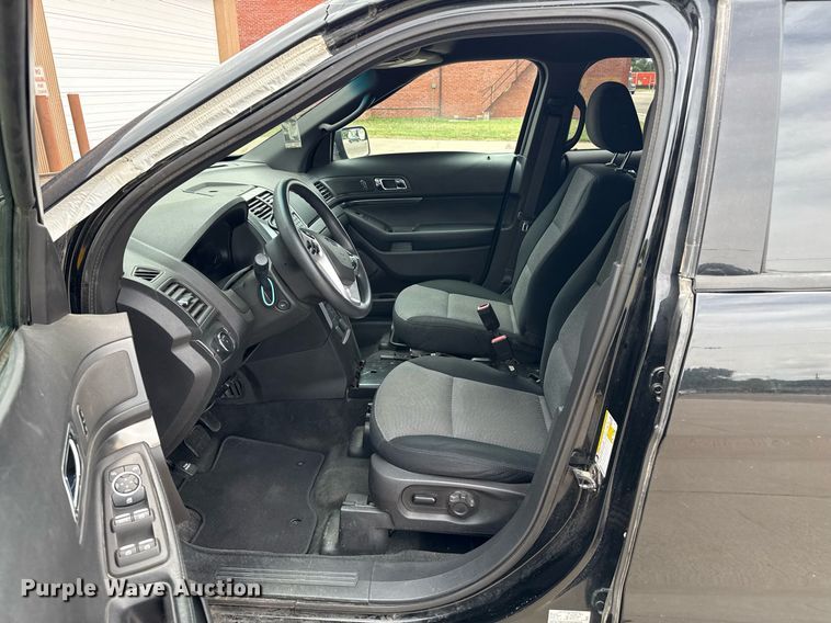 image for item DZ8615 2014 Ford Explorer Police Interceptor SUV