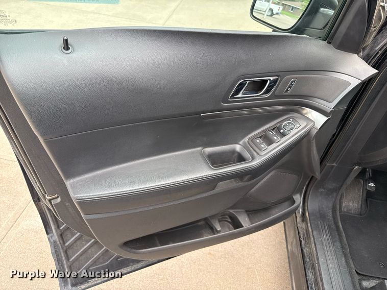 image for item DZ8615 2014 Ford Explorer Police Interceptor SUV