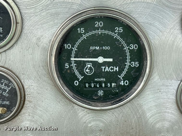 image for item DZ8616 1991 Chevrolet Kodiak C6500 tanker fire truck