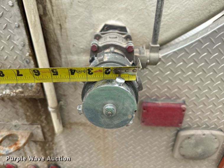 image for item DZ8616 1991 Chevrolet Kodiak C6500 tanker fire truck