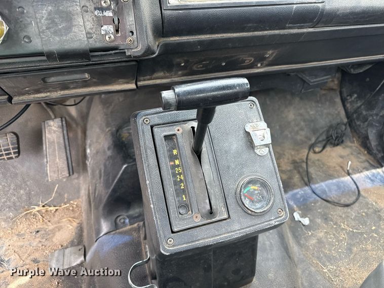 image for item DZ8616 1991 Chevrolet Kodiak C6500 tanker fire truck