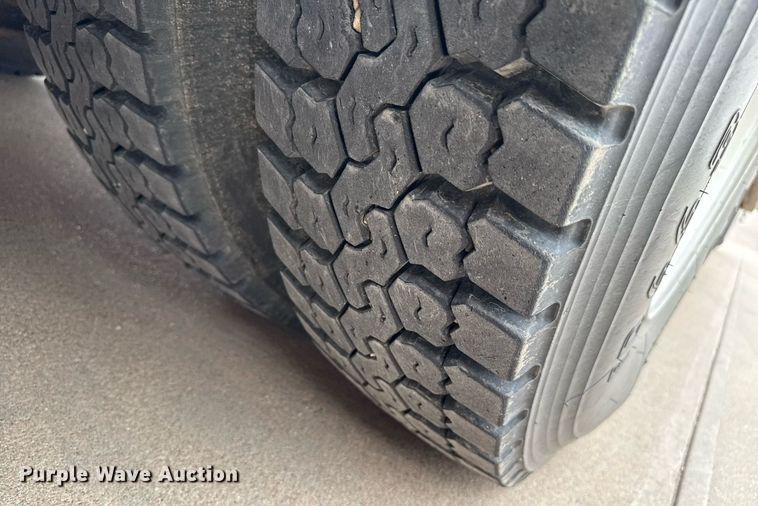 image for item DZ8616 1991 Chevrolet Kodiak C6500 tanker fire truck