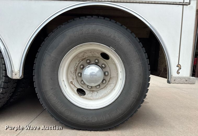 image for item DZ8616 1991 Chevrolet Kodiak C6500 tanker fire truck