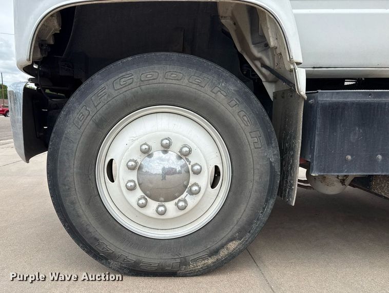 image for item DZ8616 1991 Chevrolet Kodiak C6500 tanker fire truck