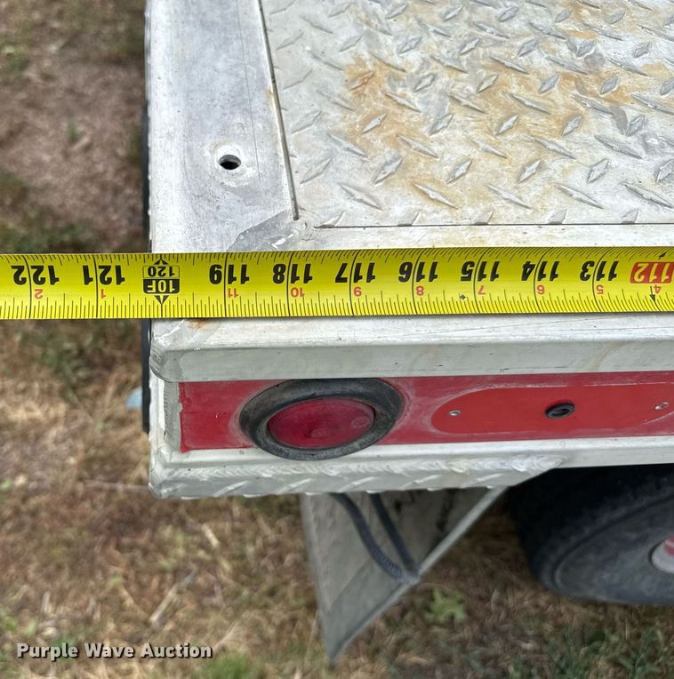 image for item DZ8618 1993 Ford F350 flatbed pickup truck