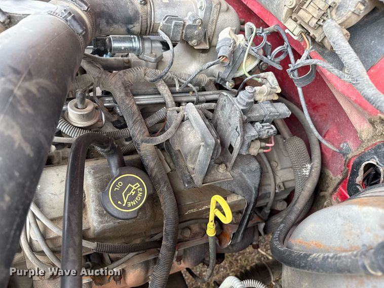 image for item DZ8618 1993 Ford F350 flatbed pickup truck