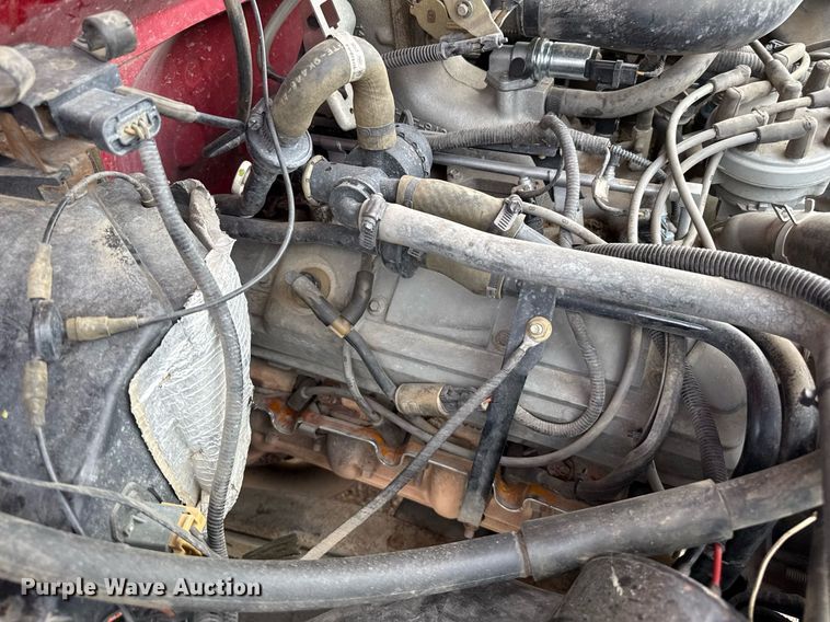 image for item DZ8618 1993 Ford F350 flatbed pickup truck