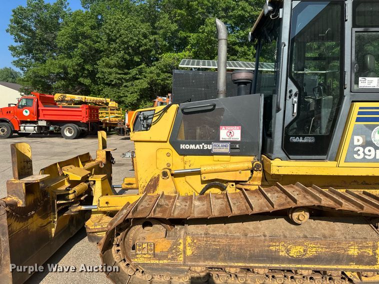 image for item EB2641 2007 Komatsu D39PX-21 dozer