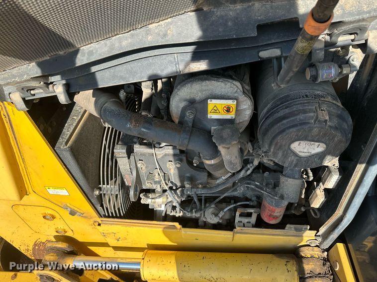 image for item EB2641 2007 Komatsu D39PX-21 dozer