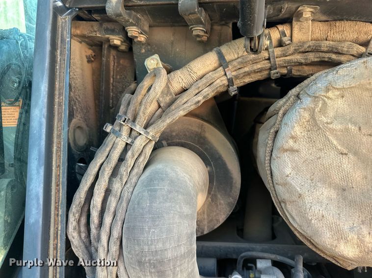 image for item EB2641 2007 Komatsu D39PX-21 dozer