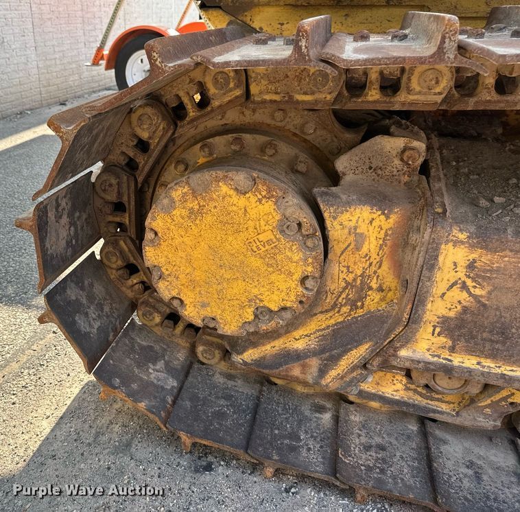 image for item EB2641 2007 Komatsu D39PX-21 dozer