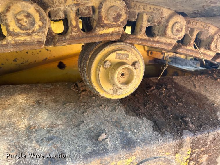 image for item EB2641 2007 Komatsu D39PX-21 dozer