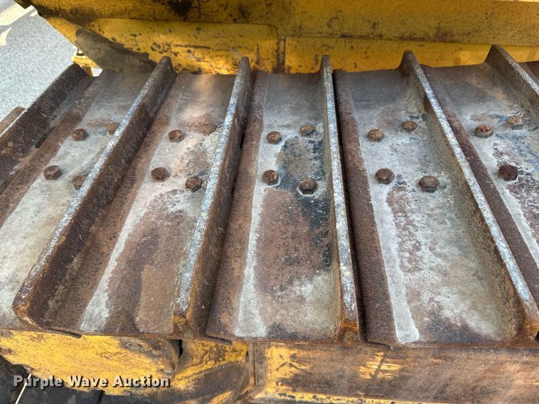 image for item EB2641 2007 Komatsu D39PX-21 dozer