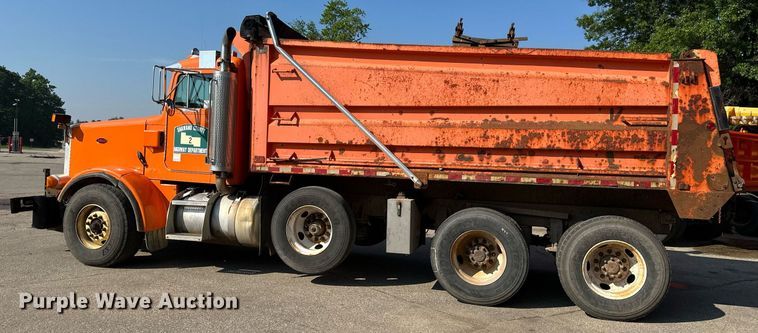 image for item EB2642 2004 Peterbilt 357 dump truck