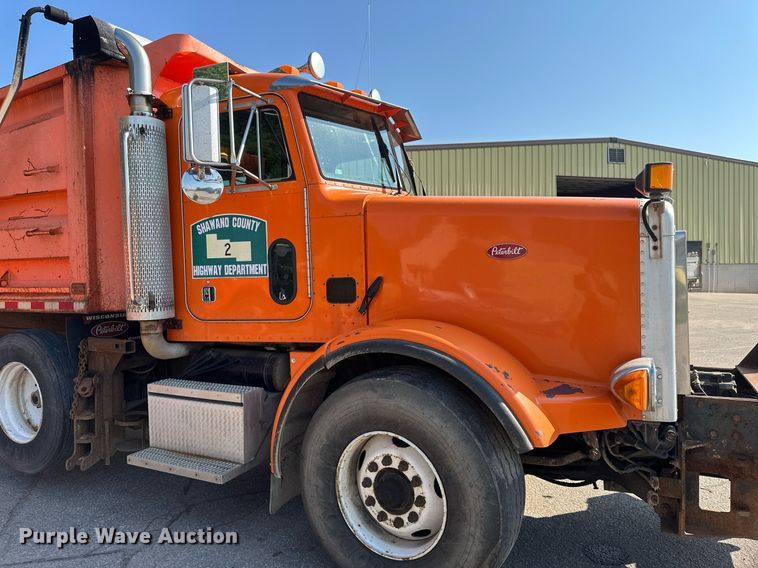 image for item EB2642 2004 Peterbilt 357 dump truck