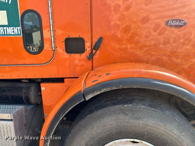 image for item EB2642 2004 Peterbilt 357 dump truck