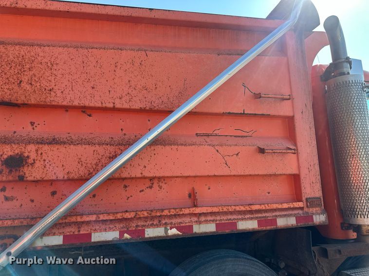 image for item EB2642 2004 Peterbilt 357 dump truck