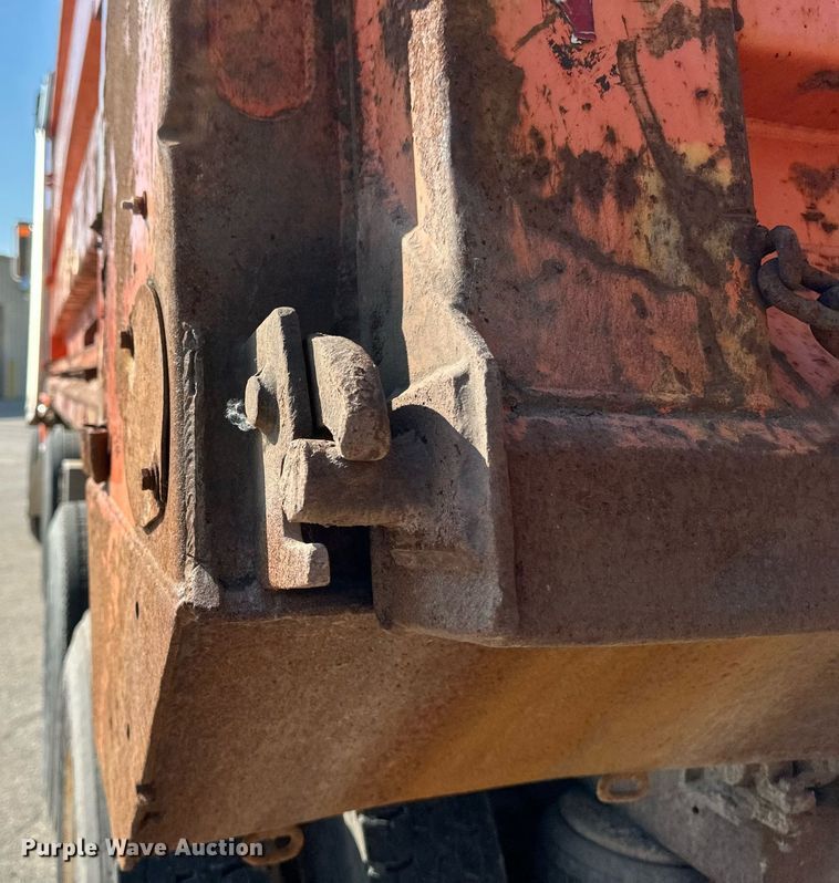 image for item EB2642 2004 Peterbilt 357 dump truck