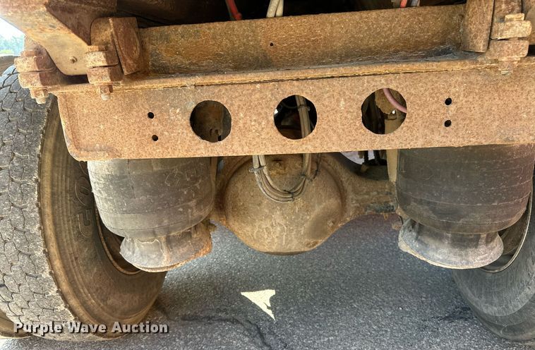 image for item EB2642 2004 Peterbilt 357 dump truck