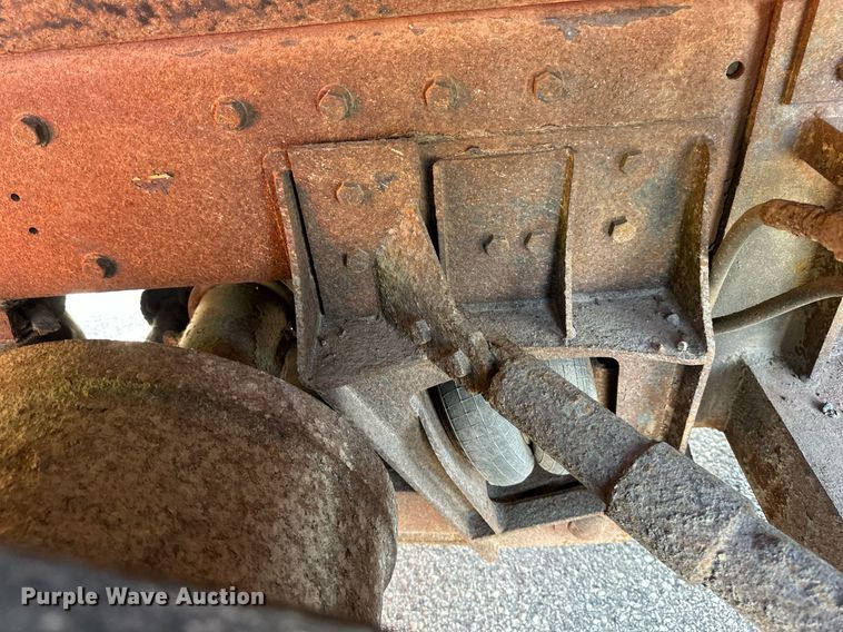 image for item EB2642 2004 Peterbilt 357 dump truck