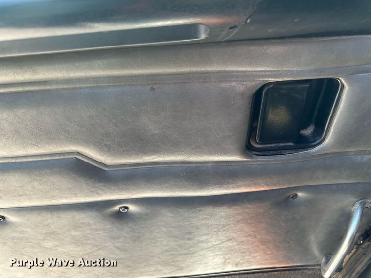 image for item EB2642 2004 Peterbilt 357 dump truck