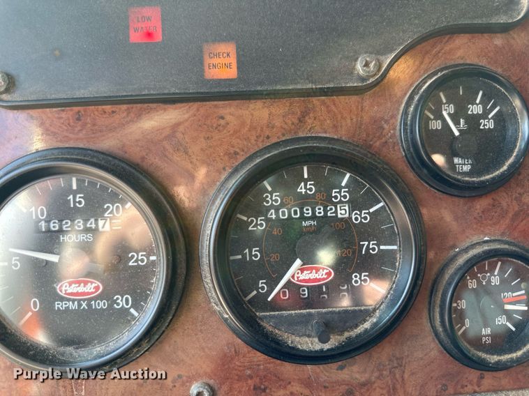 image for item EB2642 2004 Peterbilt 357 dump truck